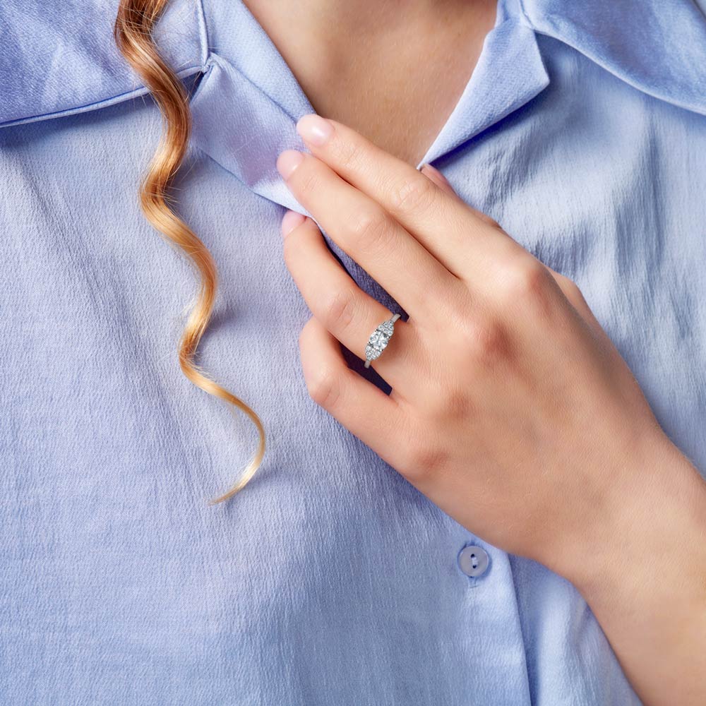 bague de fiançailles or blanc diamant