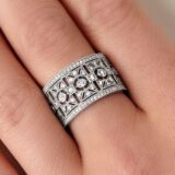 Bague bandeau or blanc et diamant