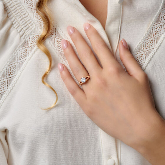 Bague femme or rose diamant